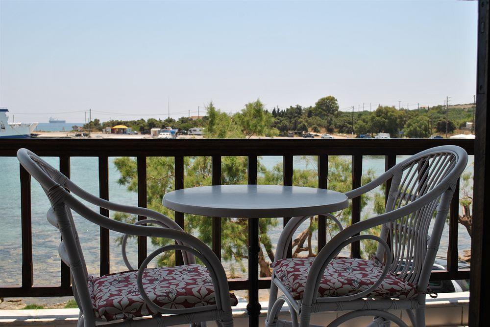 Pallas Pension Elafonissos Bagian luar foto