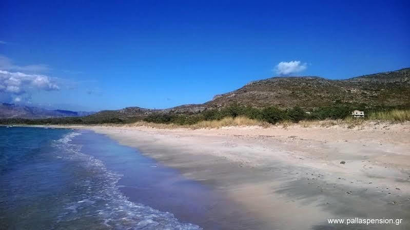Pallas Pension Elafonissos Bagian luar foto